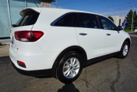 SAFETY INCLUDED Very Clean Kia Sorento LX 2.4L 4CYL AWD with Automatic Transmission. White on Black... (image 6)