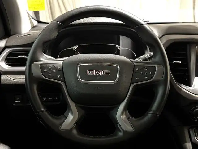 2022 GMC Acadia AT4 | Sunroof | Remote Start in Cars & Trucks in Edmonton - Image 16