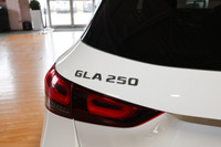 Special Finance Price: $39,999 | Cash Price: $41,499 2022 Mercedes-Benz GLA250 4MATIC - Low KM, No A... (image 5)