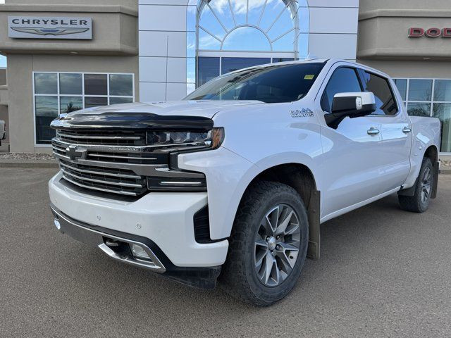 2019 Chevrolet Silverado 1500 High Country Crew Cab 4WD | Bose in Cars & Trucks in Edmonton - Image 2