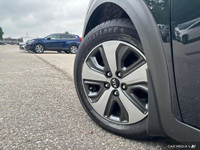 This 2019 Kia Niro offers a compelling blend of practicality and efficiency. Boasting a fuel-sipping... (image 9)