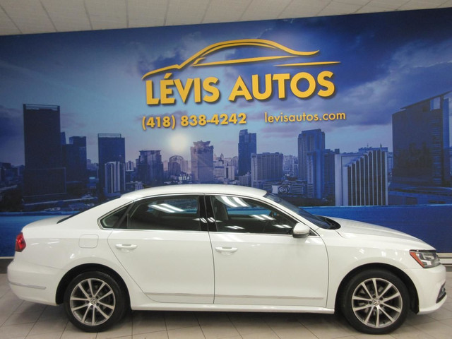 VOLKSWAGEN PASSAT 2017 TRENDLINE+ AUTOMATIQUE SIEGES CHAUFFANT C in Cars & Trucks in Lévis