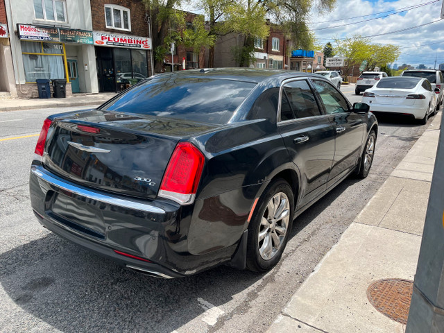 2015 CHRYSLER 300C !!! AWD !!! NO ACCIDENTS !!! LOADED !!! in Cars & Trucks in City of Toronto - Image 4