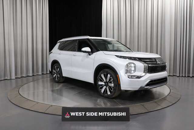 2025 Mitsubishi Outlander GT in Cars & Trucks in Edmonton