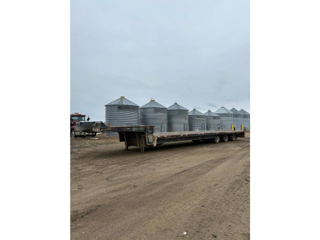 2001 Trail King 53 Ft Sliding Axle Hydraulic Tilt Trailer in Heavy Equipment in Edmonton