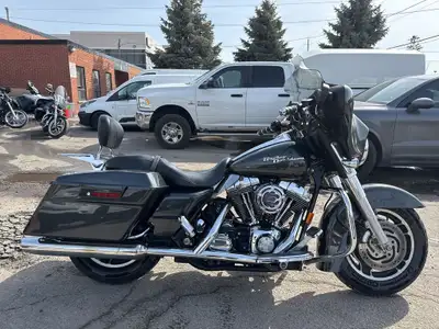 . Vehicle Information Provided by autoTRADER.ca