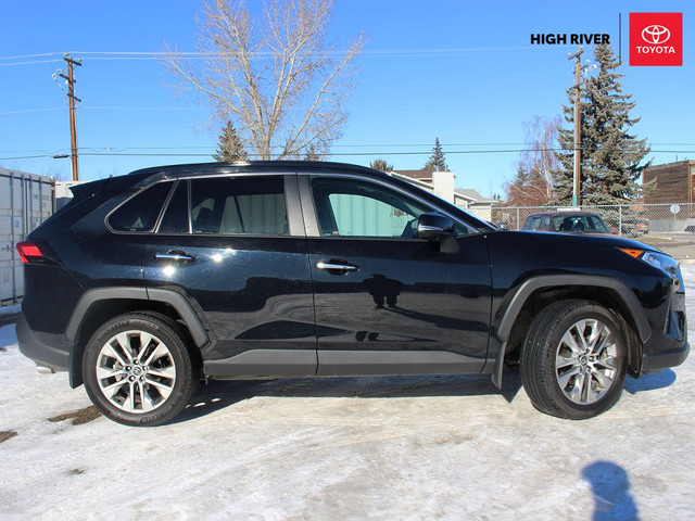 2020 Toyota RAV4 Limited AWD for sale in Cars & Trucks in Calgary - Image 3