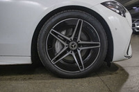 This Mercedes-Benz C-Class has a dependable Intercooled Turbo Gas/Electric I-4 2.0 L/122 engine powe... (image 4)
