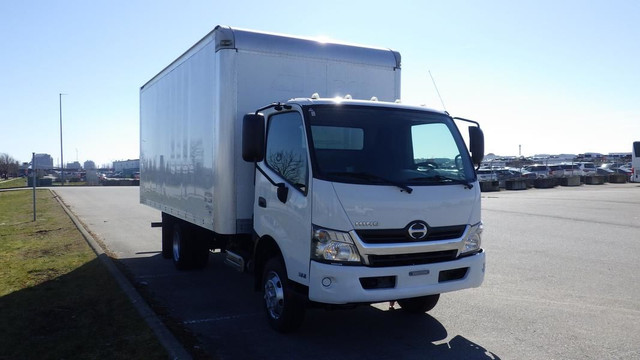 2020 Hino 155 Cube Van 18 foot Cube Van Diesel in Cars & Trucks in Richmond - Image 2