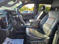 2022 GMC Sierra 1500 4WD Crew Cab AT4 with the 6.2L and 92,000kms. Clean history with no accidents S... (image 8)