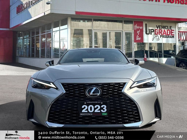 2023 Lexus IS 300 *JUST LANDED*WELL EQUIPPED*NO ACCIDENTS* in Cars & Trucks in City of Toronto - Image 3