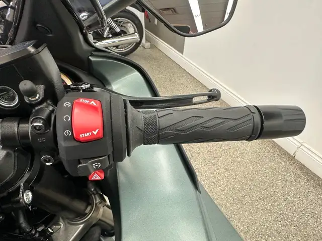 2025 Suzuki GSX1300RRM5/Hayabusa Hayabusa - V6463 - -No Payments in Sport Bikes in Markham / York Region - Image 15