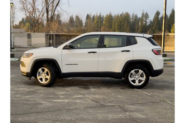 2024 Jeep Compass SPORT in Cars & Trucks in North Shore - Image 2
