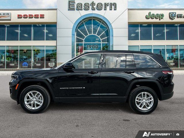 2025 Jeep Grand Cherokee Laredo in Cars & Trucks in Winnipeg - Image 2