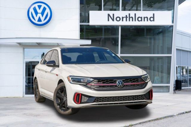 2022 Volkswagen Jetta GLI Base in Cars & Trucks in Calgary