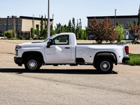 Welcome To Sherwood Park Chevrolet. The #1 Volume Chevrolet Dealer in Canada. This Chevrolet SILVERA... (image 9)