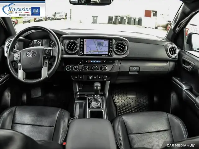 2020 Toyota Tacoma in Cars & Trucks in Brockville - Image 26