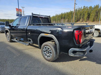 2023 GMC Sierra 3500HD SLE 4WD, 6.6L Diesel, Allison Transmission , Remote Start, Heated Seats, Heat... (image 6)