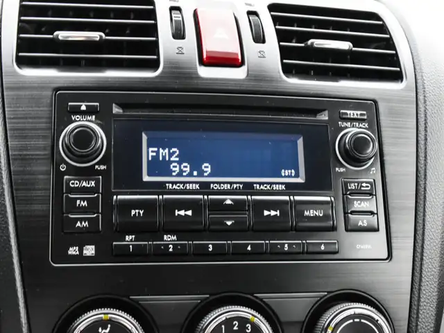 2015 Subaru Forester I Convenience in Cars & Trucks in Kitchener / Waterloo - Image 24