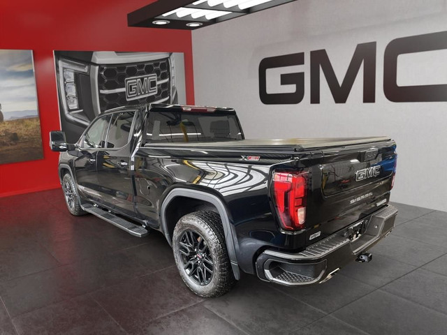 2021 GMC Sierra 1500 ELEVATION CREW CAB 4WD | marchepieds | in Cars & Trucks in Saint-Hyacinthe - Image 4