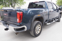 2020 GMC Sierra 2500 Crew 4x4 6.6 lt V8 HD 4 door Truck 6 1/2 Ft Box only 98 000 kms ready for Work... (image 4)