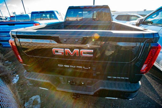 2024 GMC Sierra 1500 Denali in Cars & Trucks in Longueuil / South Shore - Image 4