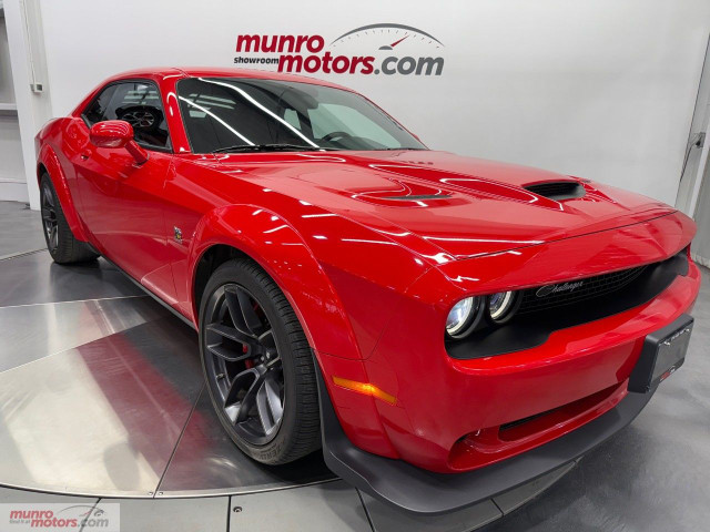 2019 Dodge Challenger in Cars & Trucks in Brantford - Image 2