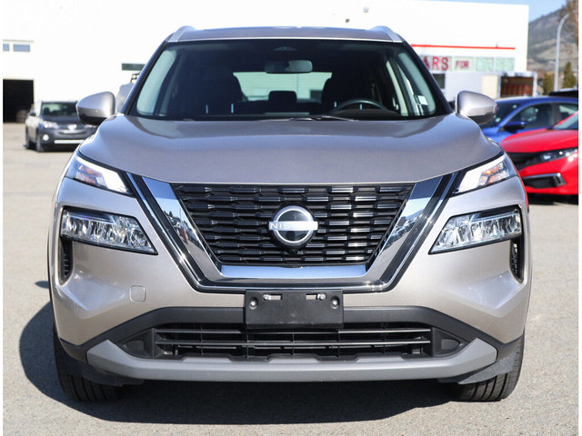2023 Nissan Rogue AWD SV Moonroof - No Accidents / BC Vehicle in Cars & Trucks in Penticton - Image 4