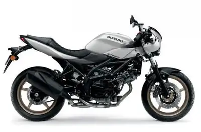 Displacement: 645 cm3 (39.4 cu. in) Bore and Stroke: 81.0 mm x 62.6 mm Compression Ratio: 11.2: 1 Fu...