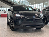 AWD. Certified. Toyota Certified Details: * 7 days / 1,500 kms Exchange Privilege * 160-point inspec... (image 1)
