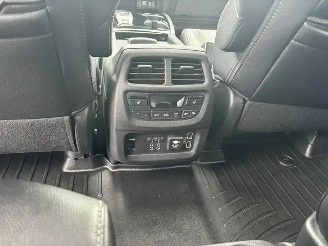 2021 Honda Pilot Touring 7 places TI in Cars & Trucks in West Island - Image 13