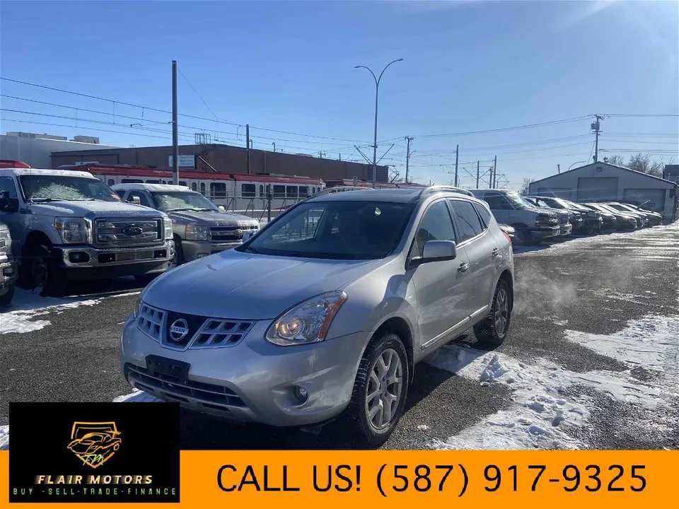 2013 Nissan Rogue (One Owner/ No Accident)