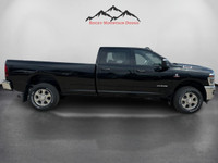 JUST ARRIVED! 2025 RAM 3500 CREW CAB BIGHORN 8FT BOX WITH 6.7 CUMMINS, 8 SPEED TORQUEFLITE TRANSMISS... (image 5)