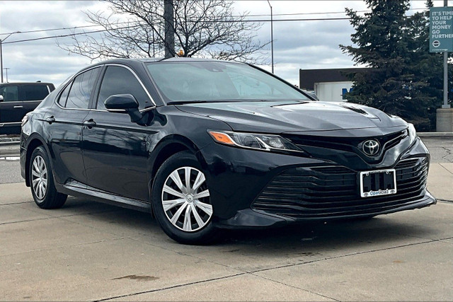 2020 Toyota Camry 4-Door Sedan LE 8A in Cars & Trucks in Mississauga / Peel Region - Image 3