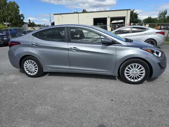 2016 Hyundai Elantra GL - Very Clean...63760520787843121