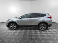 Adventure meets refinement in the 2017 Honda CR-V — a bold, fuel-efficient SUV packed with smart tec... (image 7)