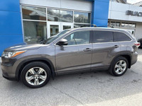 Ready to take on daily drives, road trips, and everything in between, this sophisticated SUV is desi... (image 4)