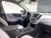 The 2019 Chevrolet Equinox LS is a compact SUV equipped with a 1.5L turbocharged I4 engine and a 6-s... (image 5)