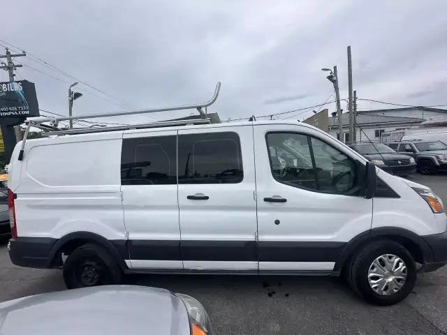 2016 FORD Transit 150 in Cars & Trucks in Laval / North Shore - Image 4