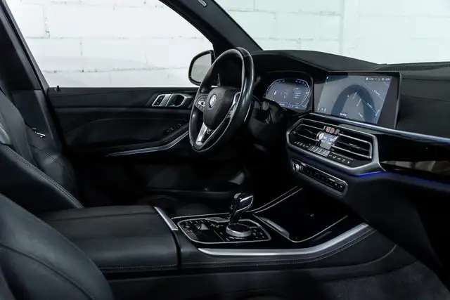 2021 BMW X5 xDrive40i | Premium Essentiel | Accès Confort in Cars & Trucks in City of Montréal - Image 12