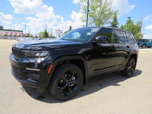 2024 Jeep Grand Cherokee Limited in Cars & Trucks in Edmonton - Image 3