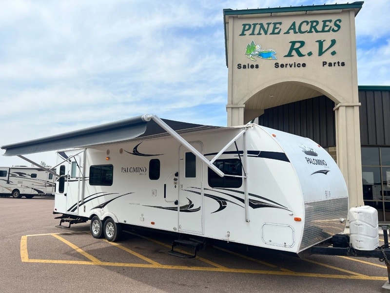 2011 Forest River Palomino Thoroughbred Ultra Lite T281 Couples