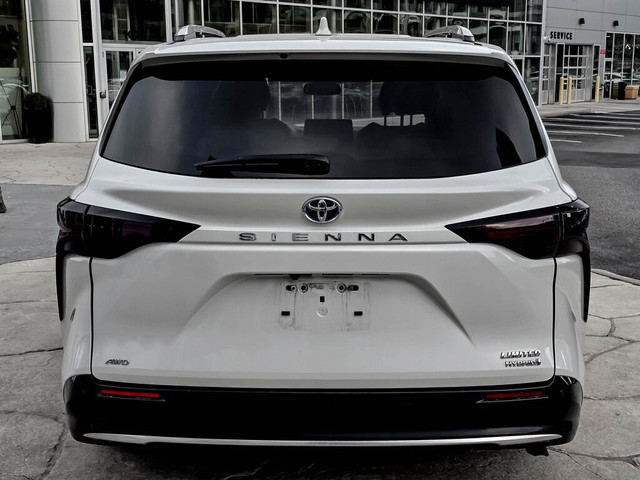  2022 Toyota Sienna Limited 7-Passenger AWD/HYBRID in Cars & Trucks in City of Toronto - Image 3