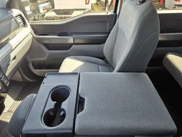2023 Ford Super Duty F-250 SRW XLT in Cars & Trucks in St. Albert - Image 14