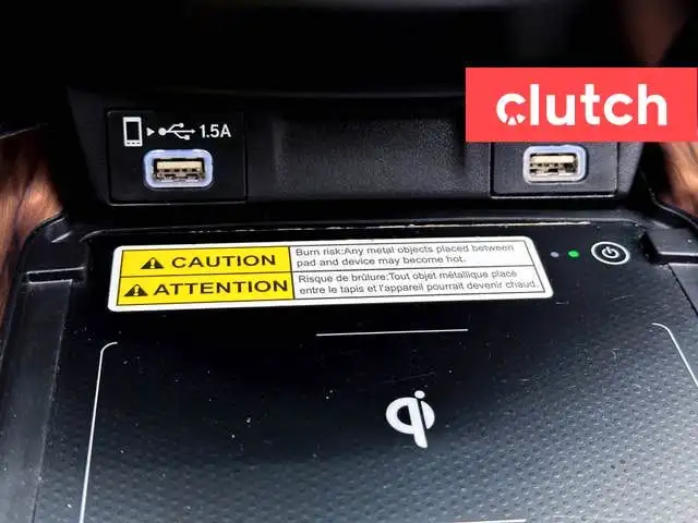 2022 Honda CR-V Touring AWD w/ Apple CarPlay, Heated Front Seats in Cars & Trucks in City of Toronto - Image 35