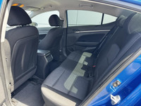 Hyundai Elantra GL Manuel Caméra Recul Sièges Chauffant Tissu 2018 à vendreCommande au volant, Bluet... (image 7)