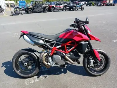 UNLEASH THE HYPER FUN WITH THE DUCATI HYPERMOTARD PAYMENTS ONLY $121 BI-WEEKLY OAC!! APPLY TODAY! TH...