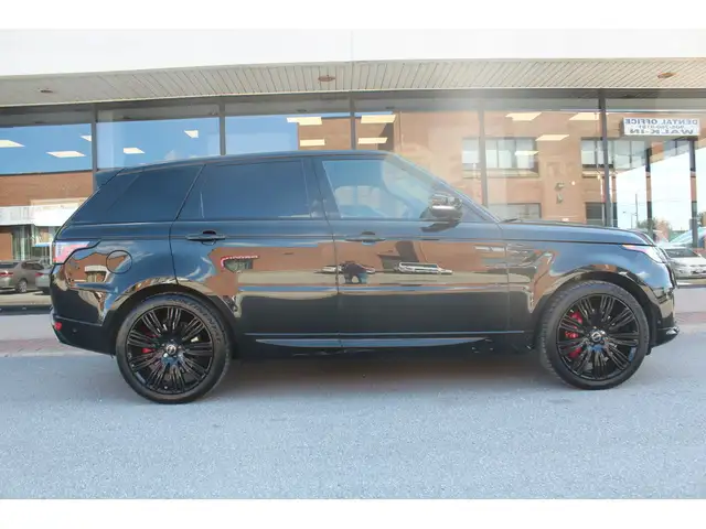 2019 Land Rover Range Rover Sport AUTOBIOGRAPHY - BLACK ON RED - dans Autos et camions dans Ville de Toronto - Image 41