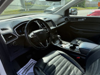 NO ACCIDENT HISTORY, REMOTE STARTER, NAVIGATION, PANORAMIC ROOF This 2017 Ford Edge SEL AWD is a rel... (image 9)