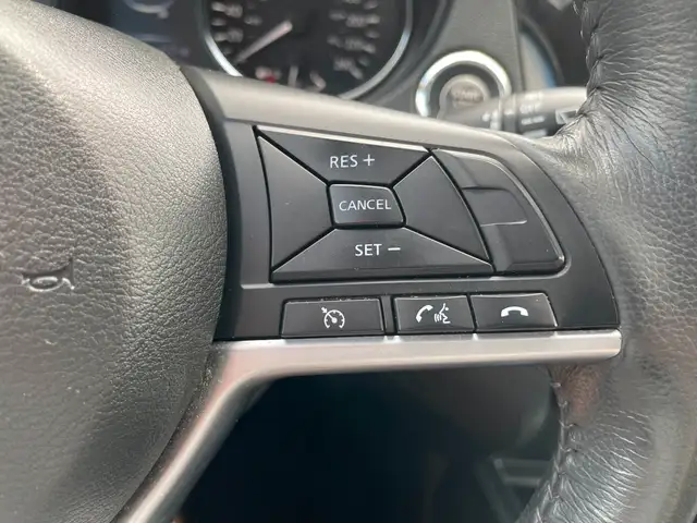 2017 Nissan Rogue SV AWD, ALLOY, SUNROOF in Cars & Trucks in Charlottetown - Image 19